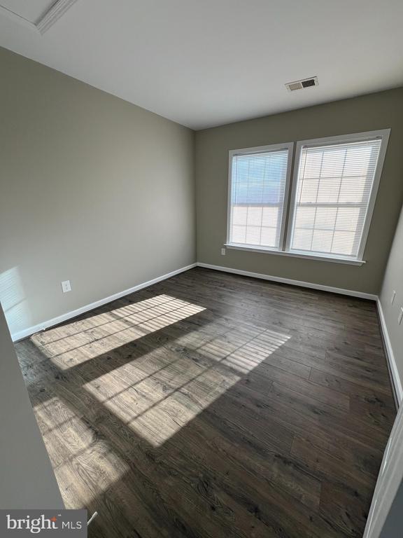 Building Photo - 522 Kyle Dr