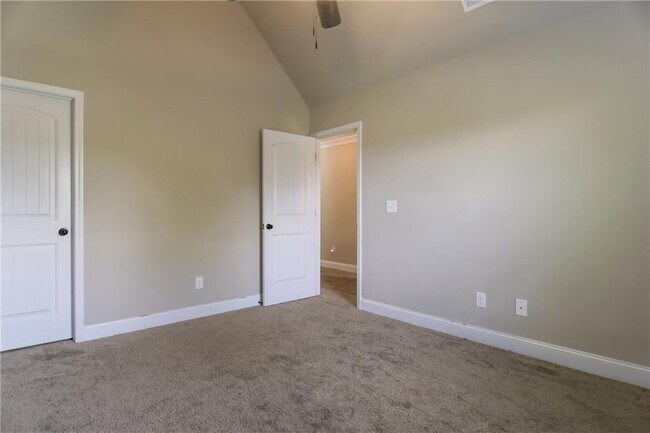Building Photo - 2971 Canyon Glen Way