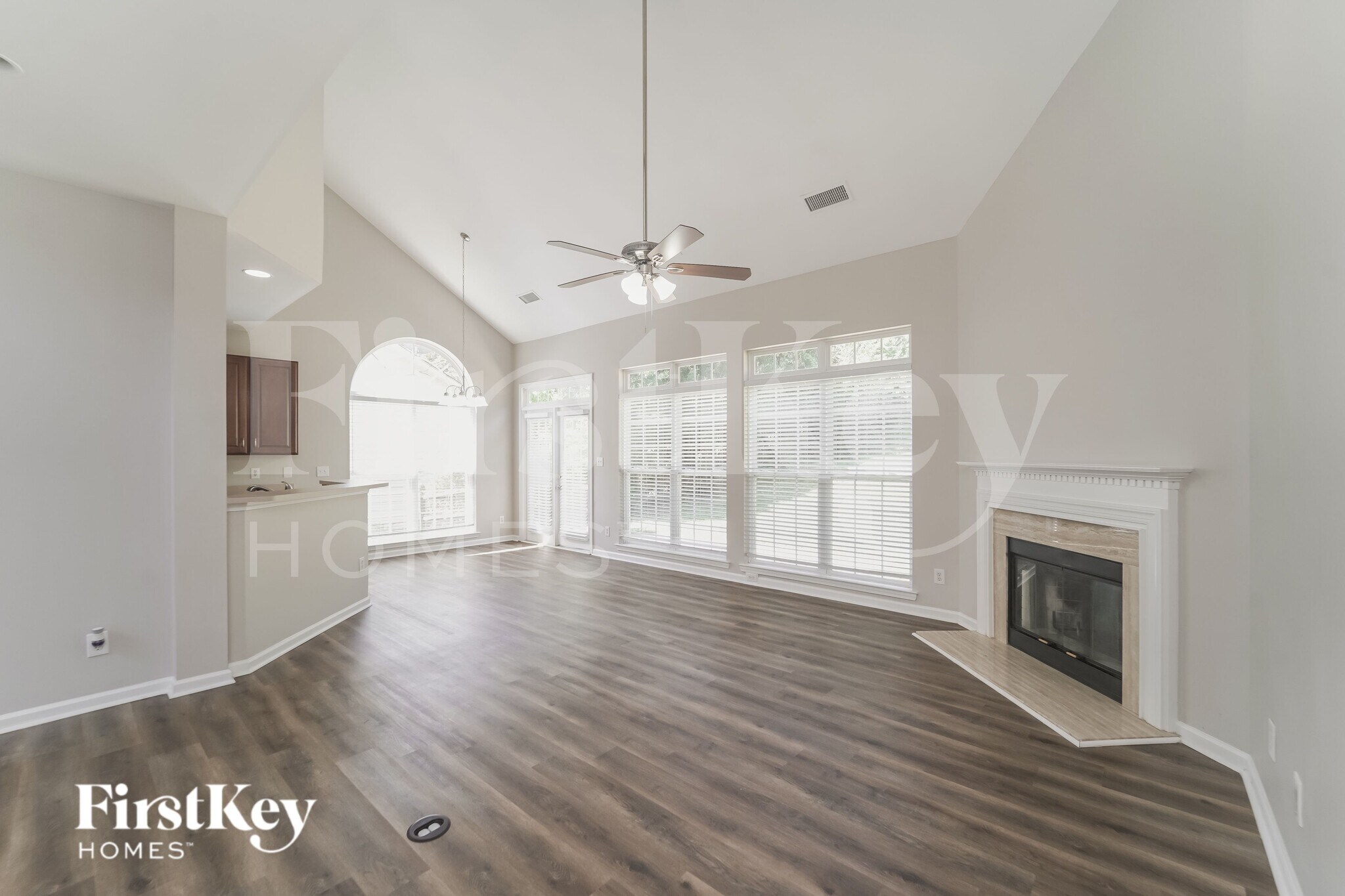 Building Photo - 16025 Lavenham Rd