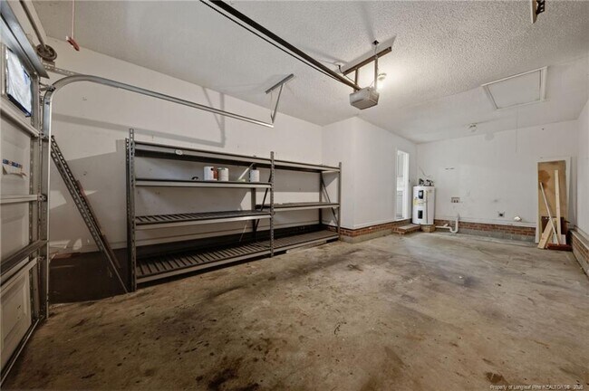 Building Photo - 111 Hobson Ct