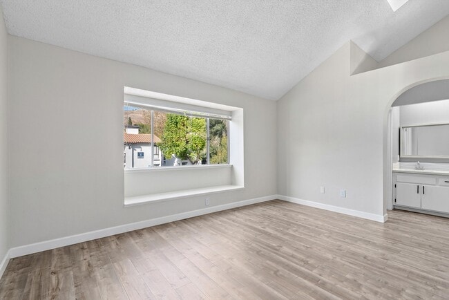 Building Photo - Charming 4-Bedroom Home with Stunning Views in Yorba Linda | AVAILABLE NOW