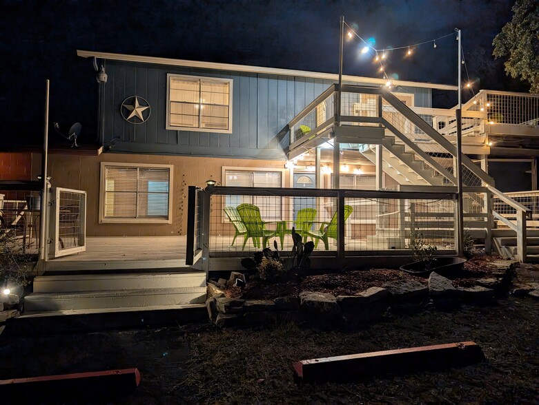 Building Photo - 2491 Canyon Lake Forest #C