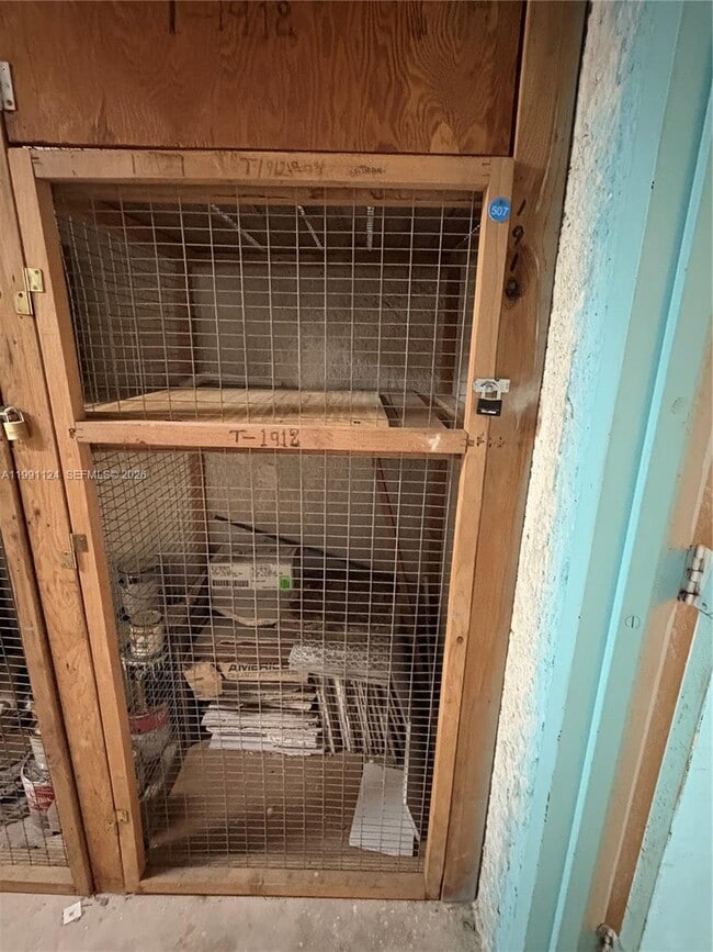 Building Photo - 2750 NE 183rd St