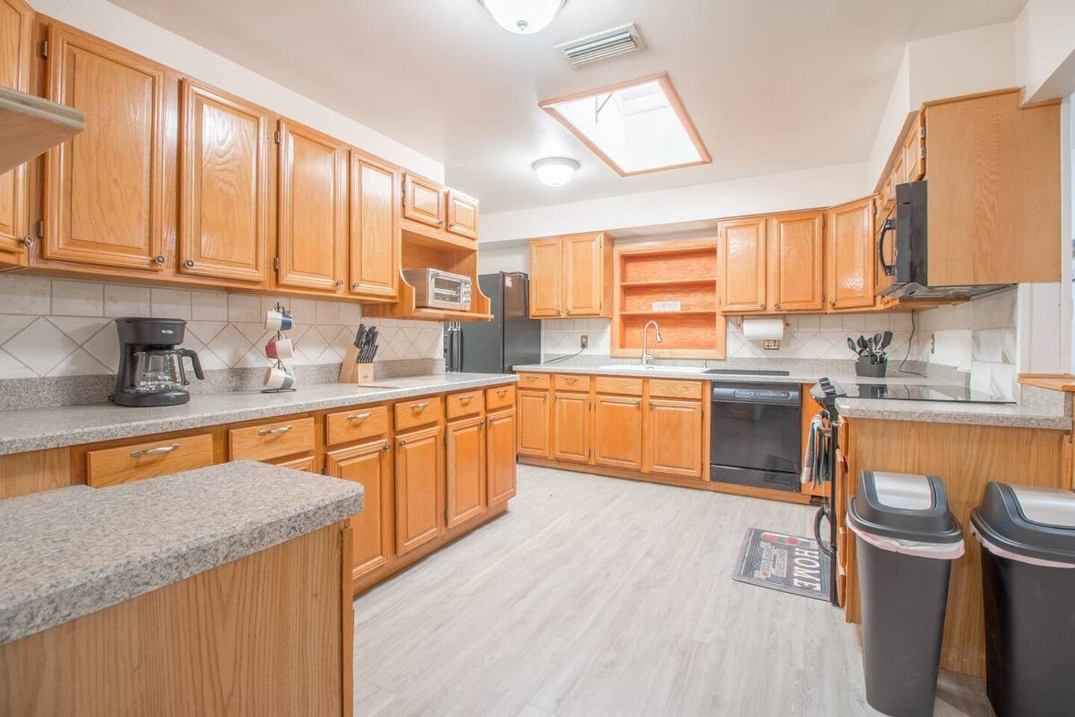 Building Photo - 4500 Elaine Pl