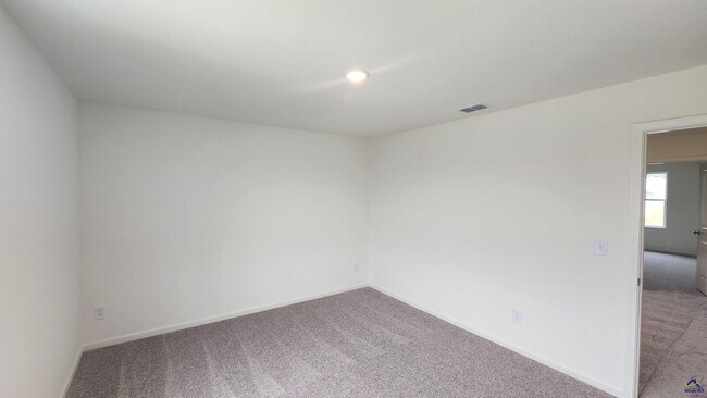 Building Photo - 502 Liberty Hall Dr