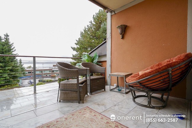 Building Photo - 5210 Lake Washington Blvd NE