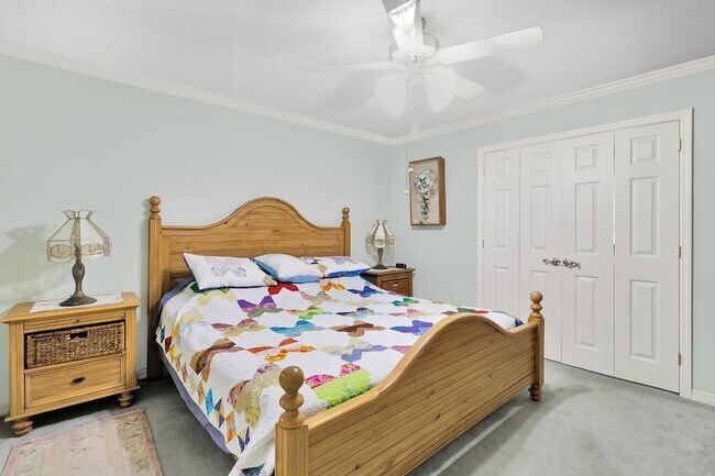 Building Photo - 830 Lake Orchid Cir