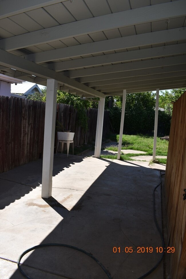 Building Photo - Charming Three Bedroom Home with New Carpe...