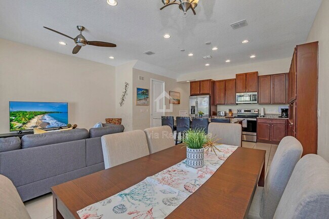 Building Photo - 317 Captiva Dr