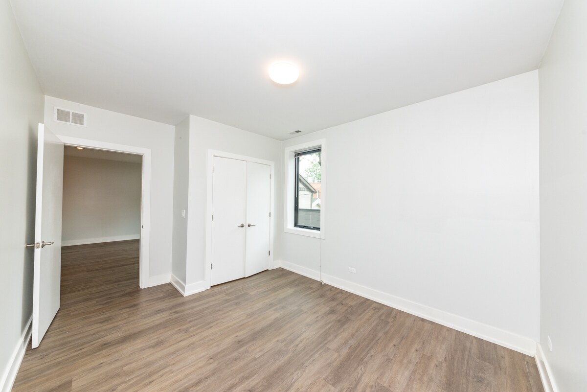 Building Photo - 2111 S Halsted St