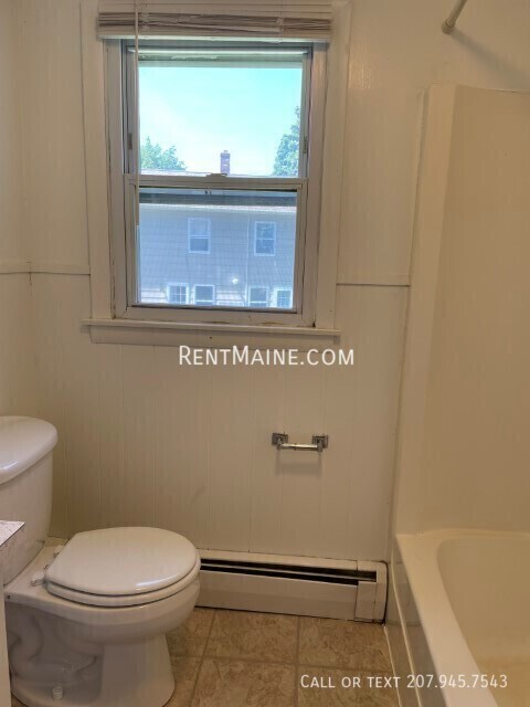 Building Photo - 236 Mt Hope Ave