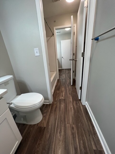 Building Photo - 25 Hamiltons Harbor Dr
