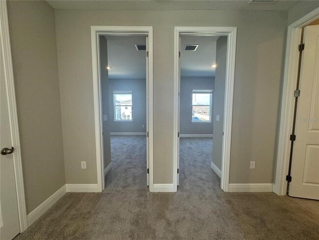 Building Photo - 16848 Hamlin Vis Aly