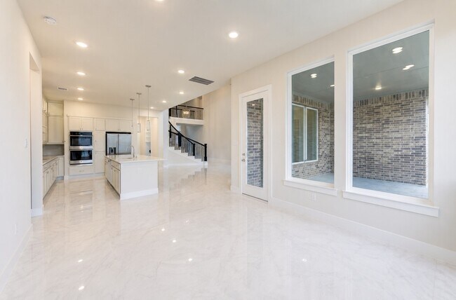 Building Photo - 21307 Blue Wood Aster Ct