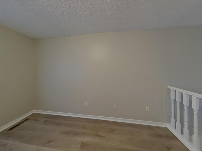 Building Photo - 8970 Windsor Cir