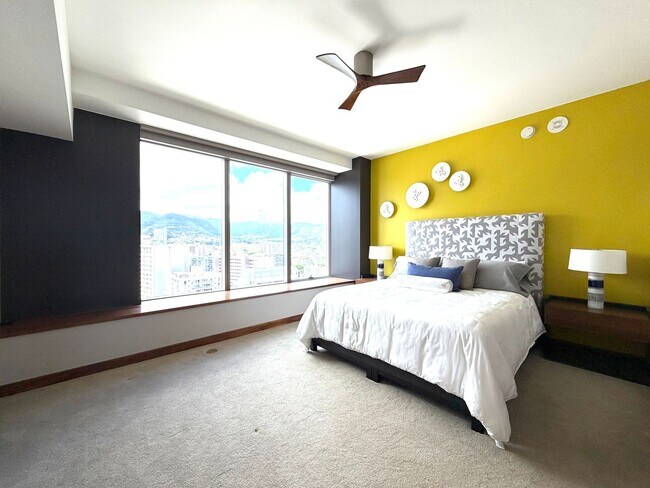 Building Photo - PARTIALLY FURNISHED, 3 BEDROOM, 3 BATHROOM, 2 PARKING (ONE ALA MOANA)