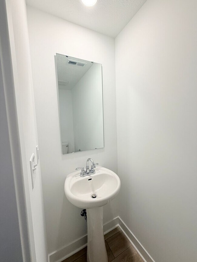 Building Photo - 7615 Marin Pkwy