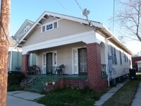 Building Photo - 4009-4011Iberv
