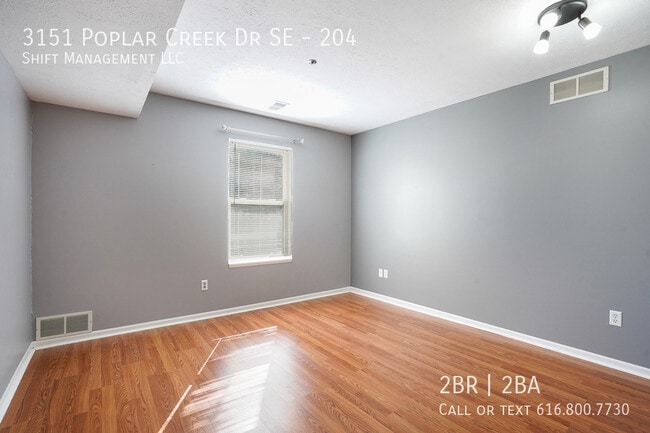 Building Photo - 3151 Poplar Creek Dr SE
