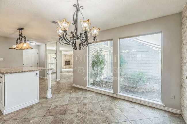 Building Photo - 16022 Spinnaker Dr