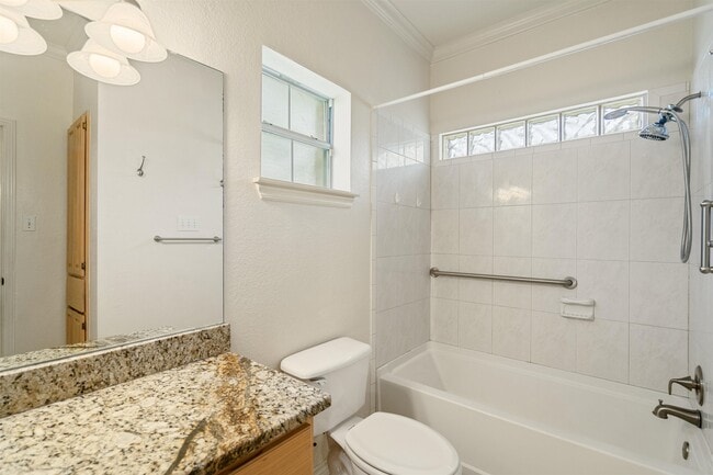 Building Photo - 117 White Feather Trail