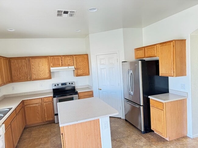 Building Photo - San Tan Queen Creek 4 bed 2.5 bath For rent