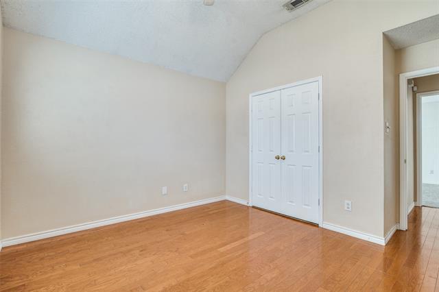 Building Photo - 3729 Sycamore Ln