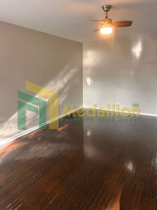 Building Photo - Updated 3-Bedroom Raised Brick Ranch with Spacious Backyard