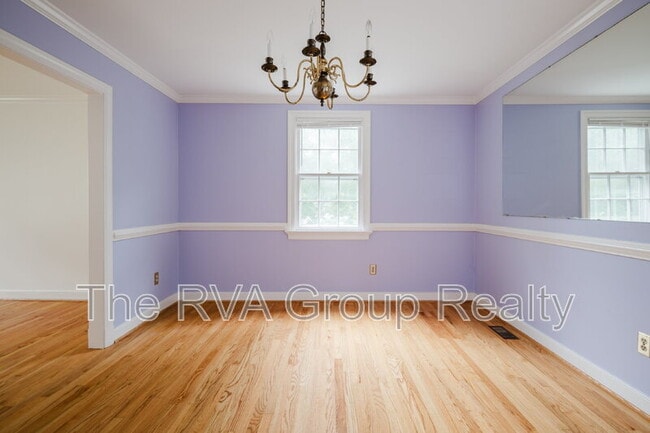 Building Photo - 10075 Aragon Dr