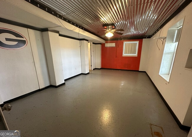 Building Photo - 292 Alexanders Ct