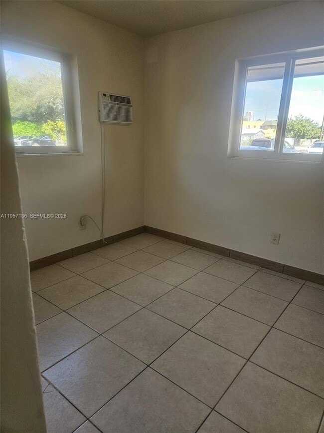 Building Photo - 2230 Madison St