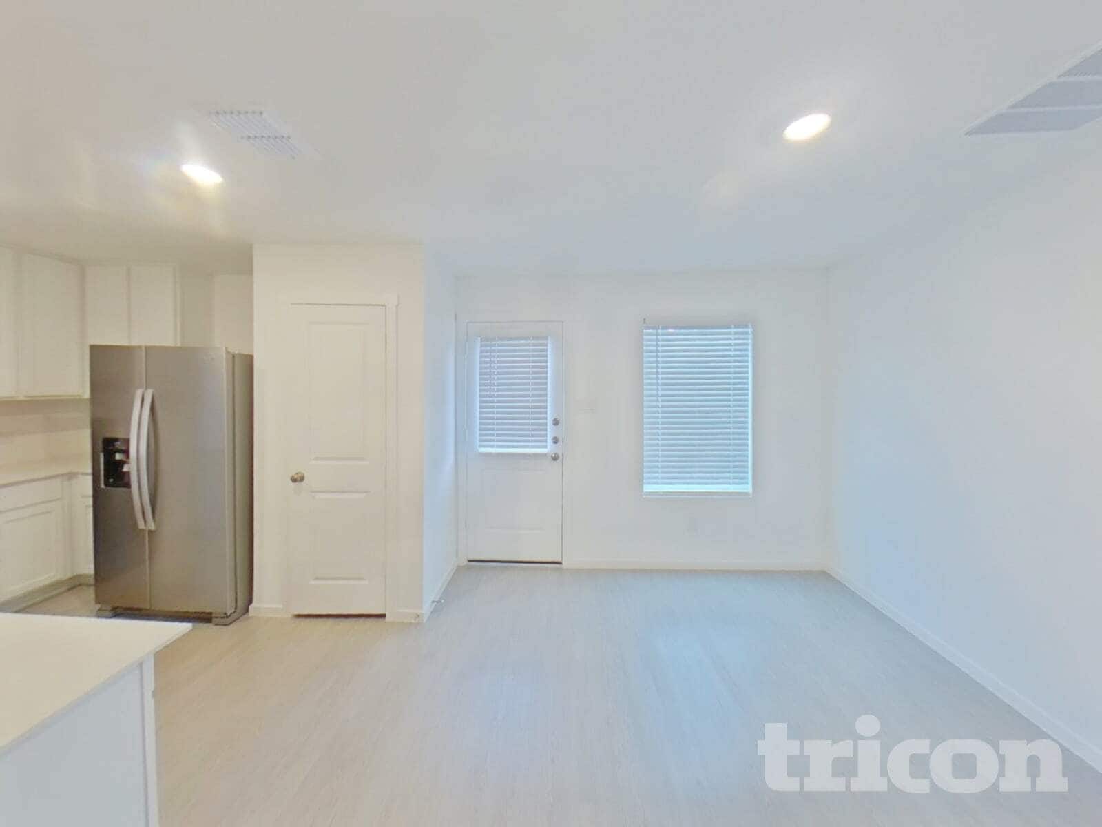 Building Photo - 913 Mossycup St
