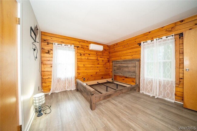 Building Photo - 8376 Cobblestone Ct