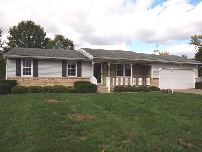 Building Photo - 607 Cheyenne Cir