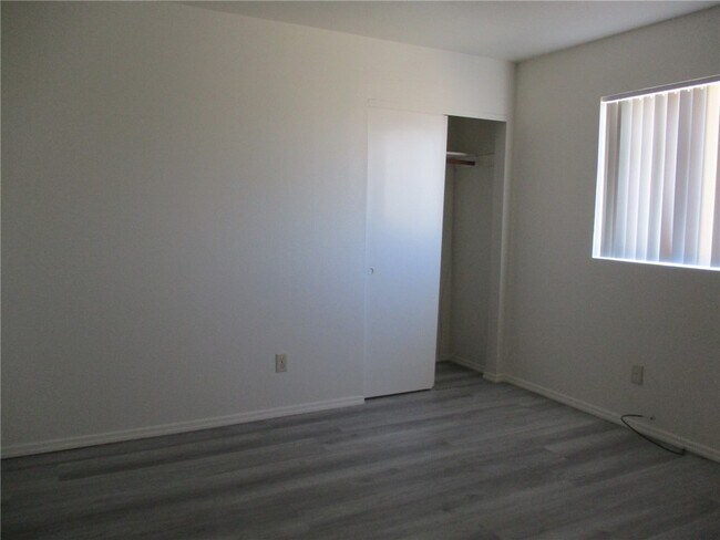 Building Photo - 5080 La Calzada