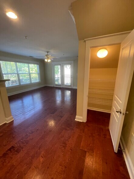 Building Photo - 3831 Cherokee Woods Way