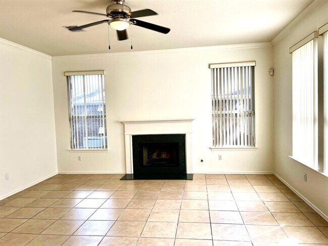 Building Photo - 15515 Cadoz Dr