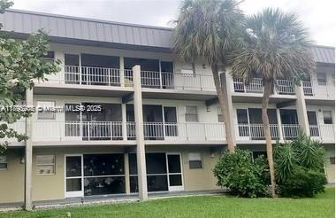 Primary Photo - 250 Layne Blvd