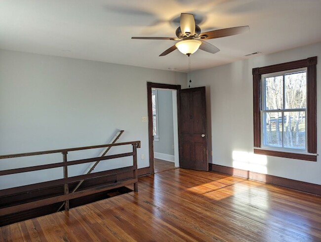 Building Photo - Beautifully Restored Home in Clarke County