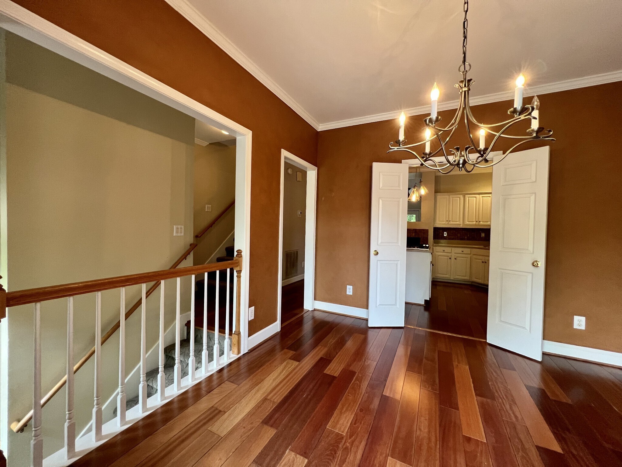 Building Photo - 116 Carriage Ct