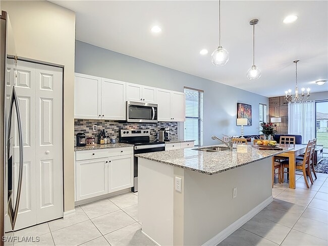 Building Photo - 5529 Soria Ave