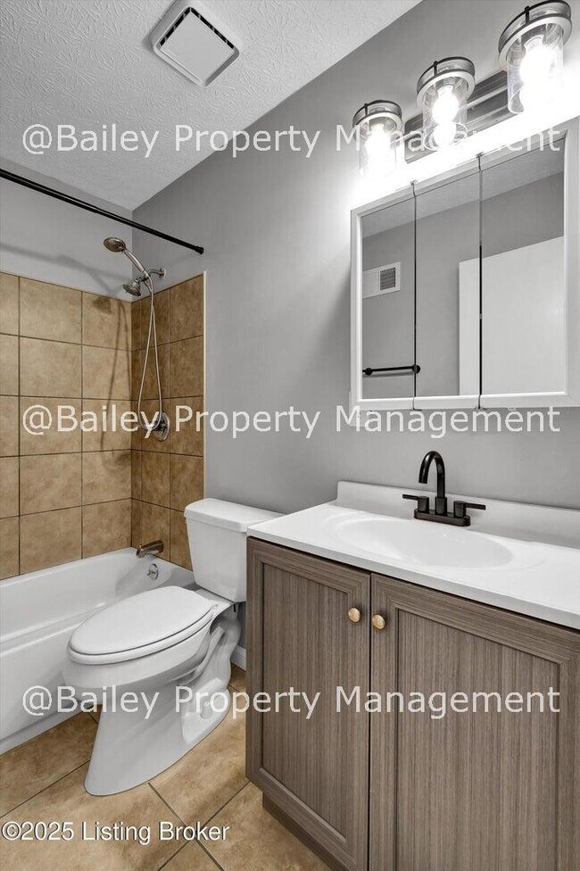 Building Photo - 11619 Tazwell Dr