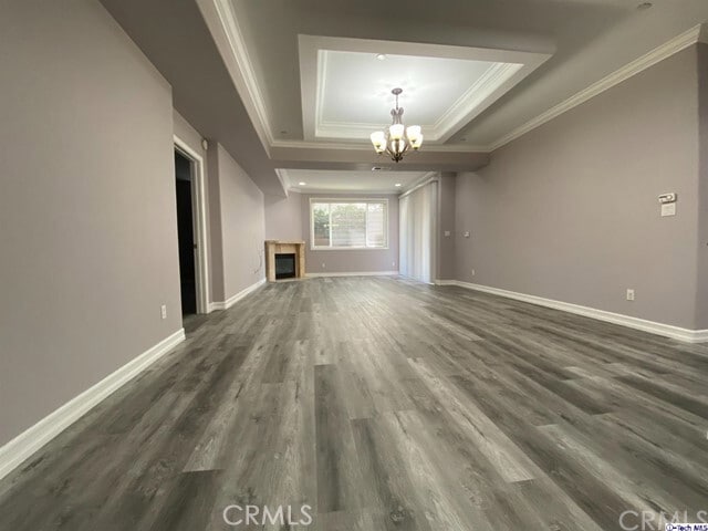 Building Photo - 414 E Valencia Ave