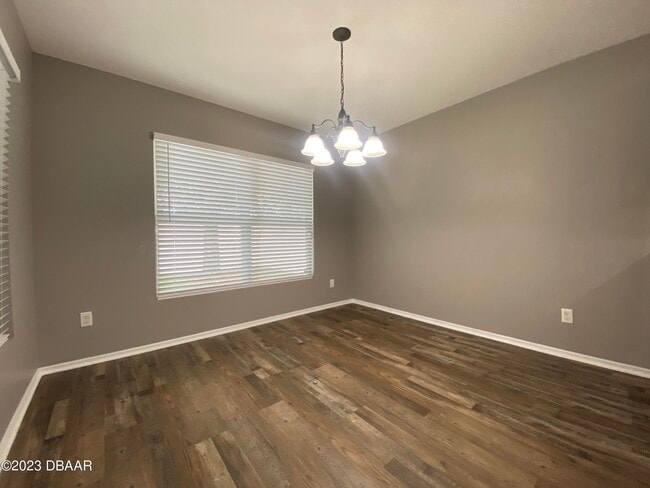 Building Photo - 548 Aeolian Dr