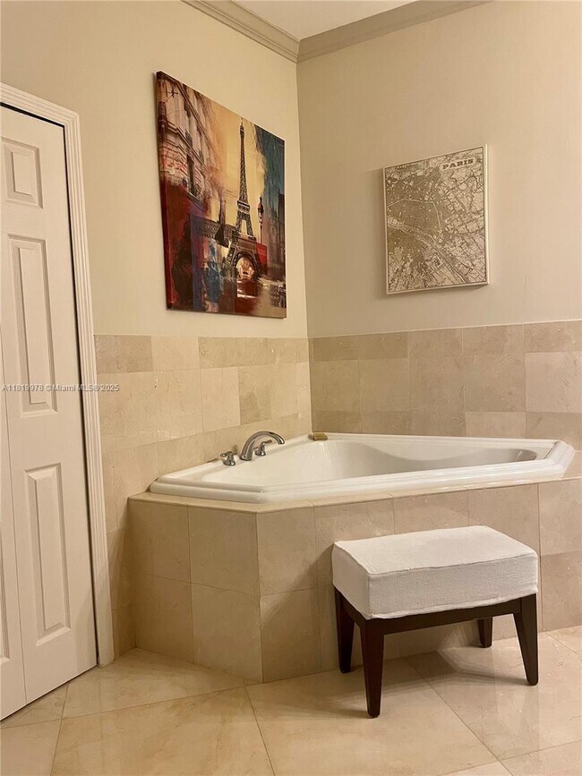 Building Photo - 4664 SW 149th Ct