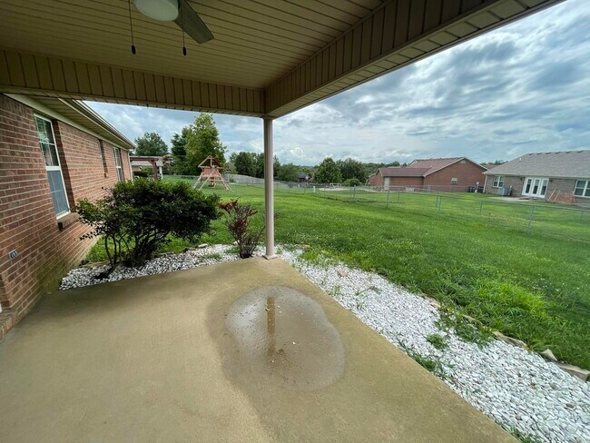 Building Photo - 1024 Heathcliff Dr