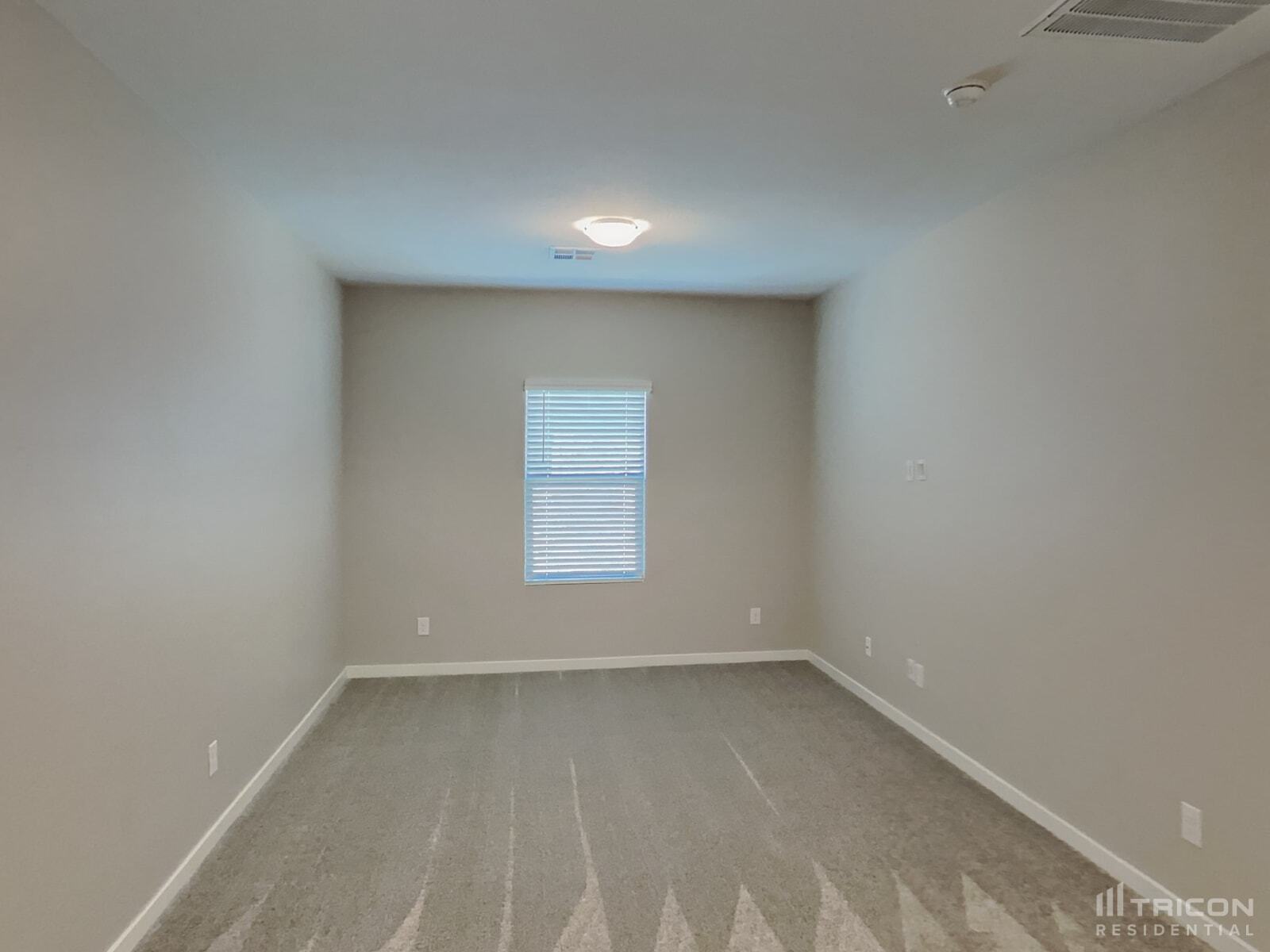 Building Photo - 2831 Lindsey Spgs St