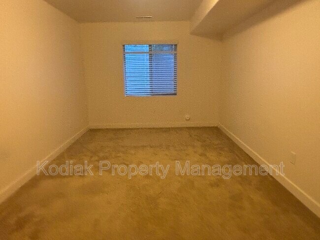 Building Photo - 13284 S Herriman Rose Blvd