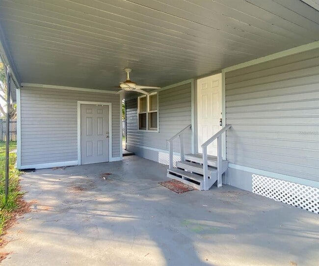 Building Photo - 830 N Combee Rd