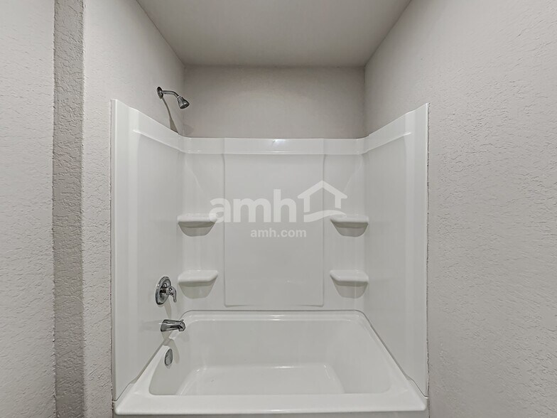 Building Photo - 4406 Meadowland Pl